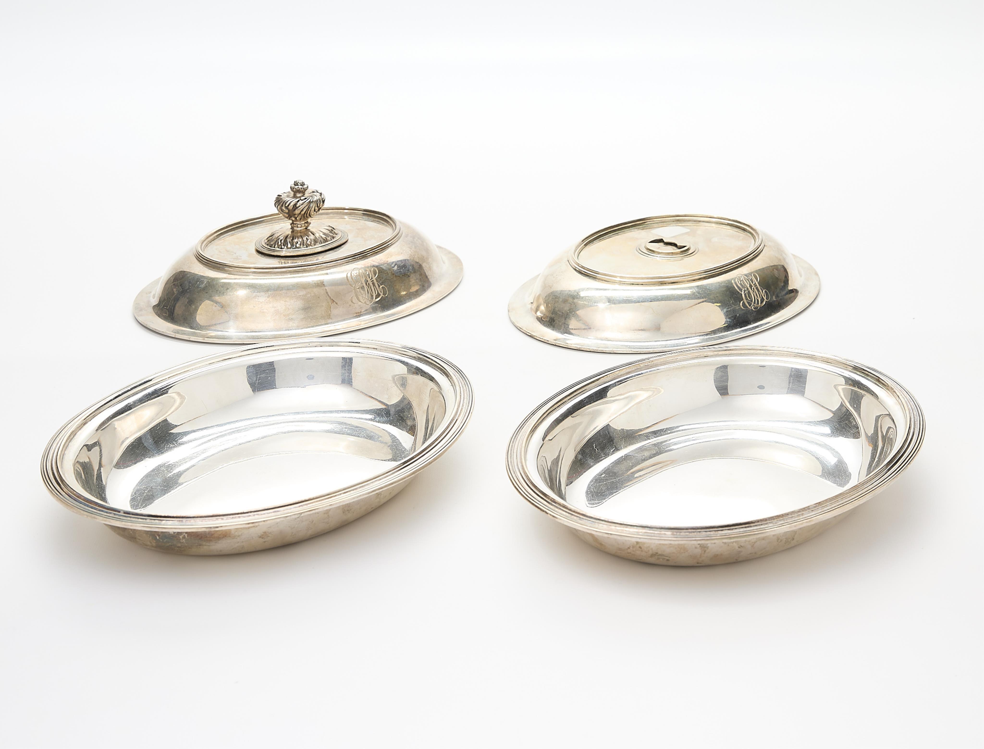 Pair Tiffany & Co. Sterling Dishes — 86.150 ozt