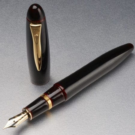 Lot 034: Platinum President Lacquer Fountain Pen Fine Pens & Writing Instruments - Nov 9 2018 Fine Pens