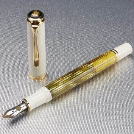 Lot 007: Pelikan Souveran Fountain Pen Fine Pens & Writing Instruments - Nov 9 2018 Fine Pens