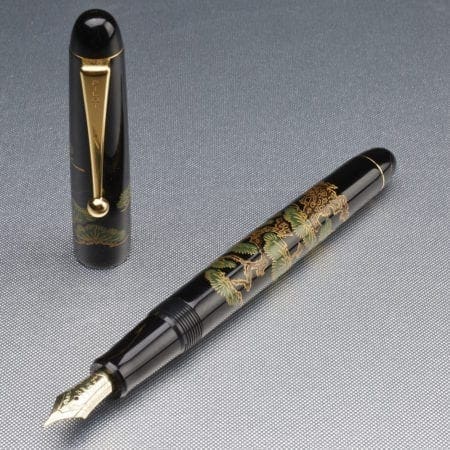 Lot 033: Pilot Signed Lacquer Fountain Pen Fine Pens & Writing Instruments - Nov 9 2018 Fine Pens