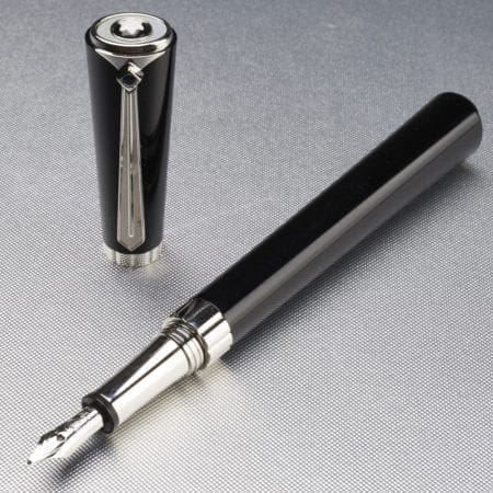 Lot 042: Montblanc Marlene Dietrich Fountain Pen Fine Pens & Writing Instruments - Nov 9 2018 Fine Pens