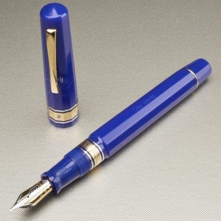 Lot 015: Omas Collezione Europa Fountain Pen Fine Pens & Writing Instruments - Nov 9 2018 Fine Pens