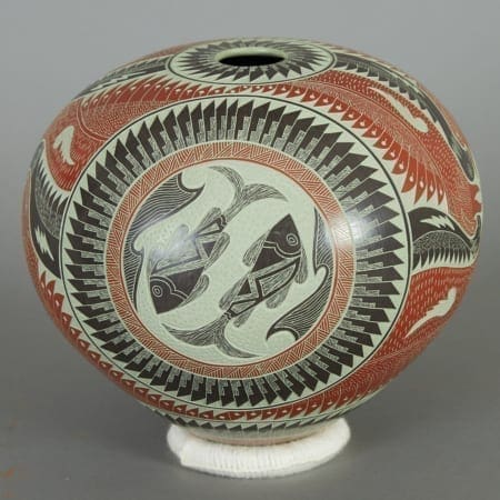 Lot 166: Martin Olivas Quintana Mata Ortiz Vase Fine and Decorative Arts of the Globe - Jan 19 2019 Art of World