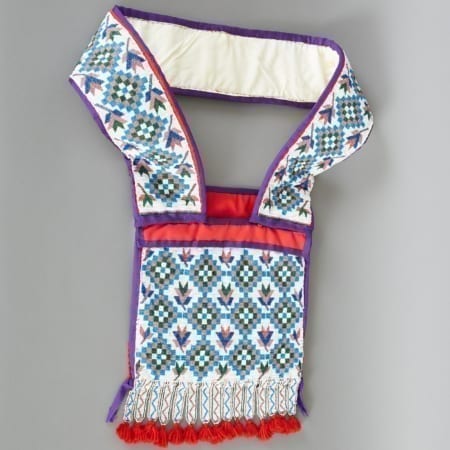 Lot 268: Early 20th c. Ojibwe Bandolier Bag Restored Fine and Decorative Arts of the Globe - Jan 19 2019 Art of World