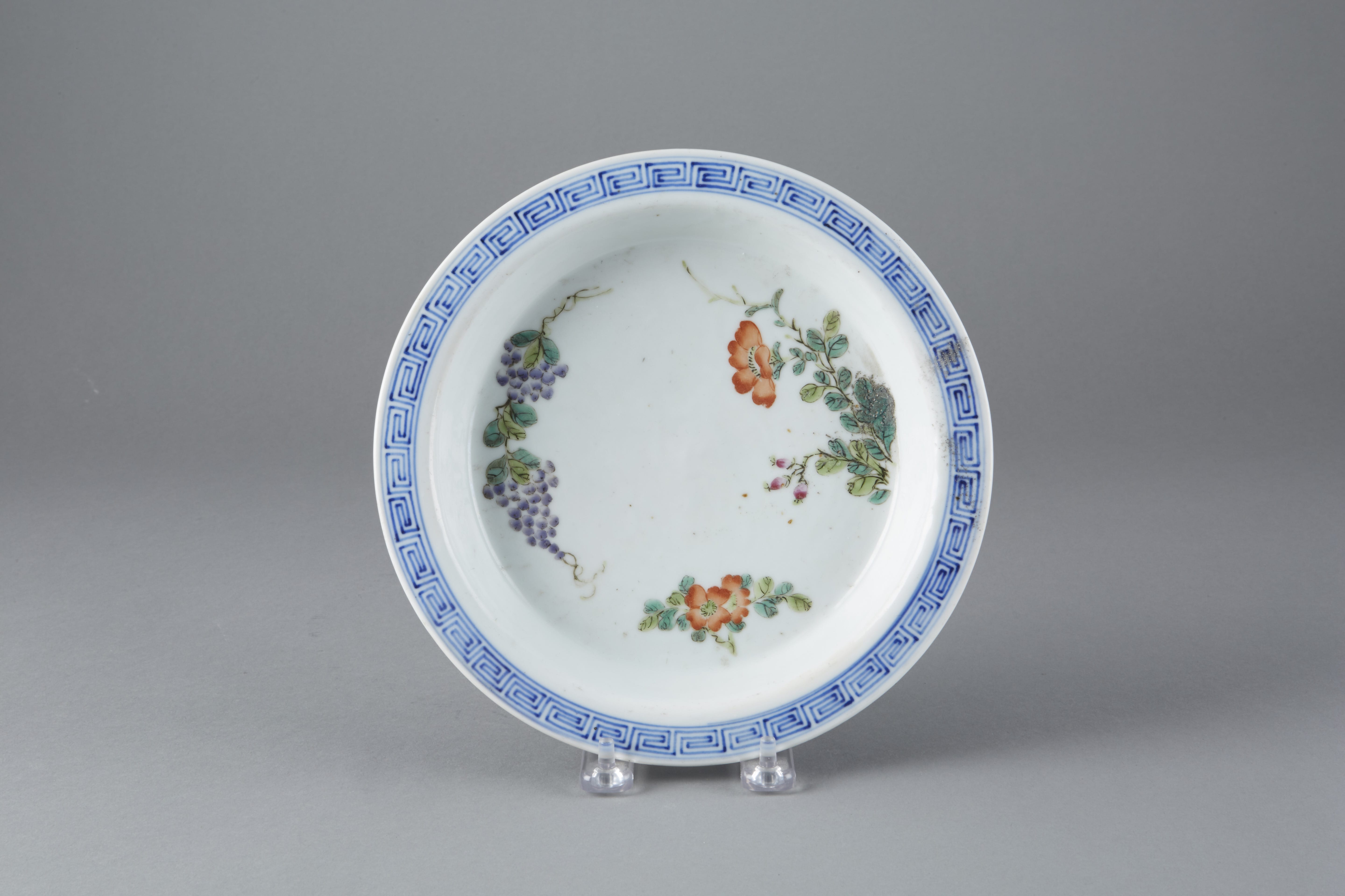 Lot 064: Chinese Porcelain Famille Rose  Juren or Tang Dynasty Undertray or Dish