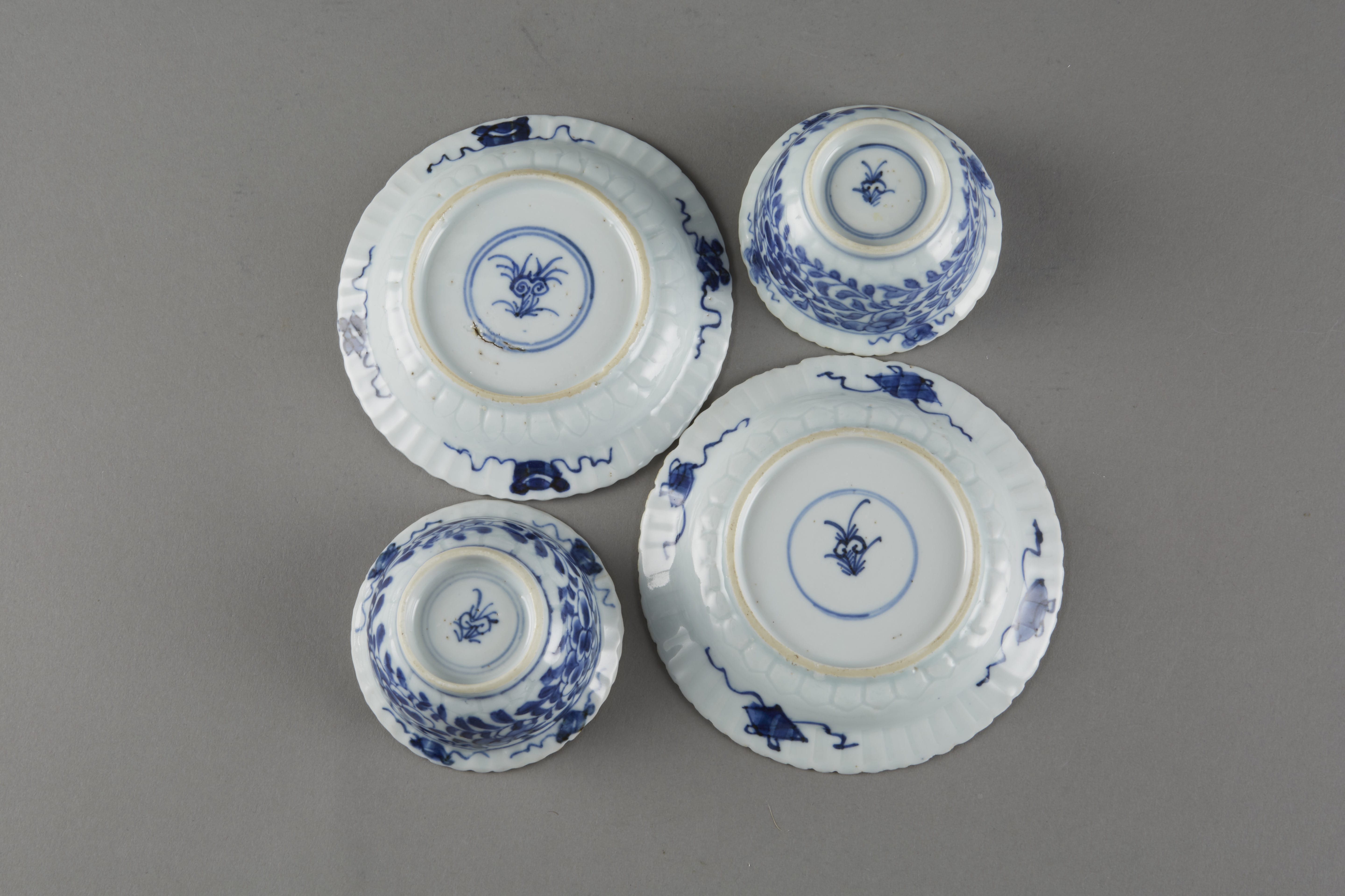 Lot 086: Chinese 18th Century Kangxi Blue and White Export Porcelain Pair of Cups and Saucers with Mark on Bottom