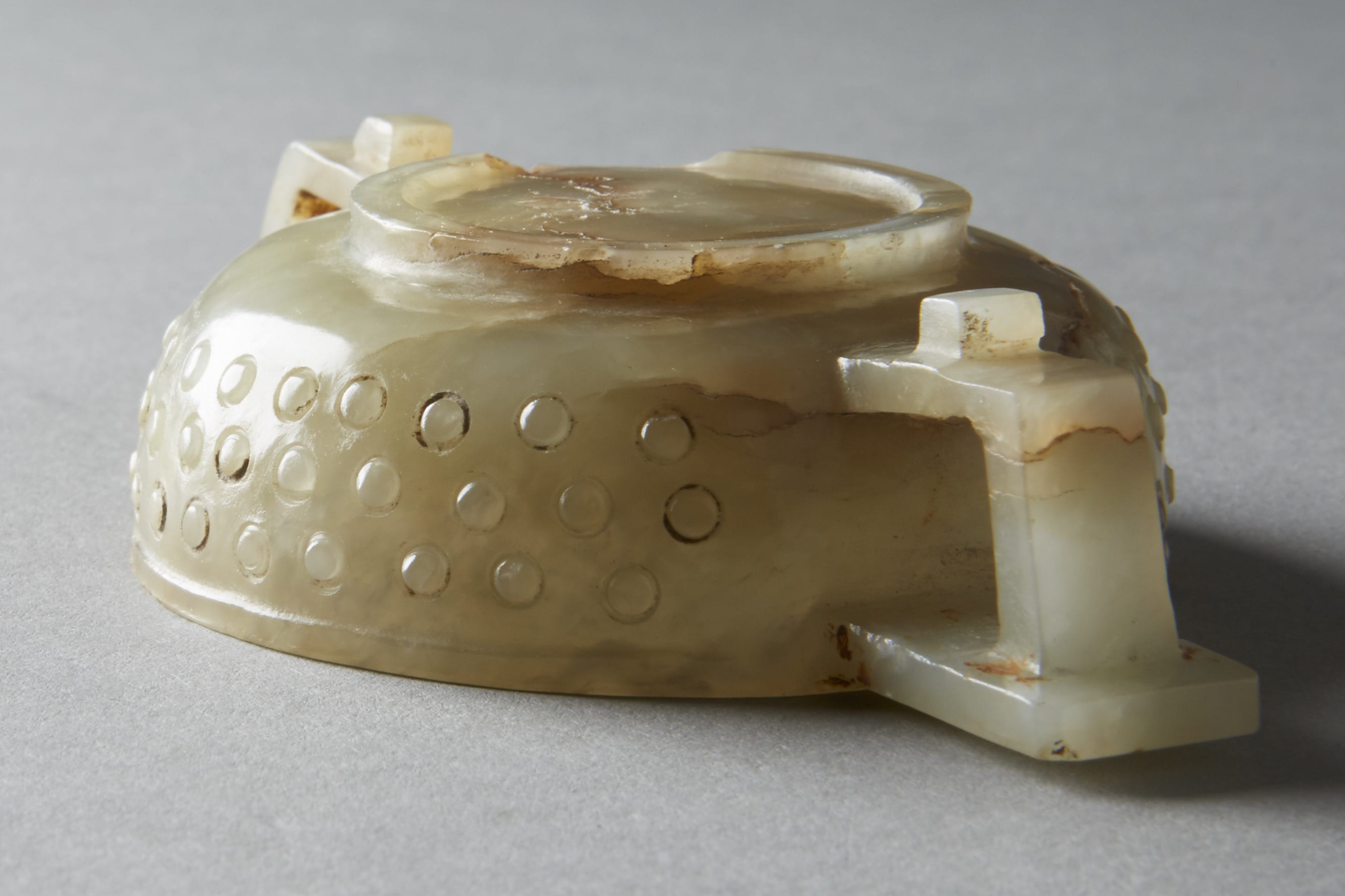 Lot 023: Chinese 18th century Jade Double Handled Cup