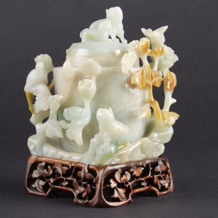 Lot 032: Carved Jade Covered Vase Asian Art and Decorative Art (Day Two) - Sep 29 2018 Asian Art