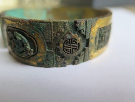 Lot 002: Chinese archaic Gilded Bronze Bangle pre-Ming