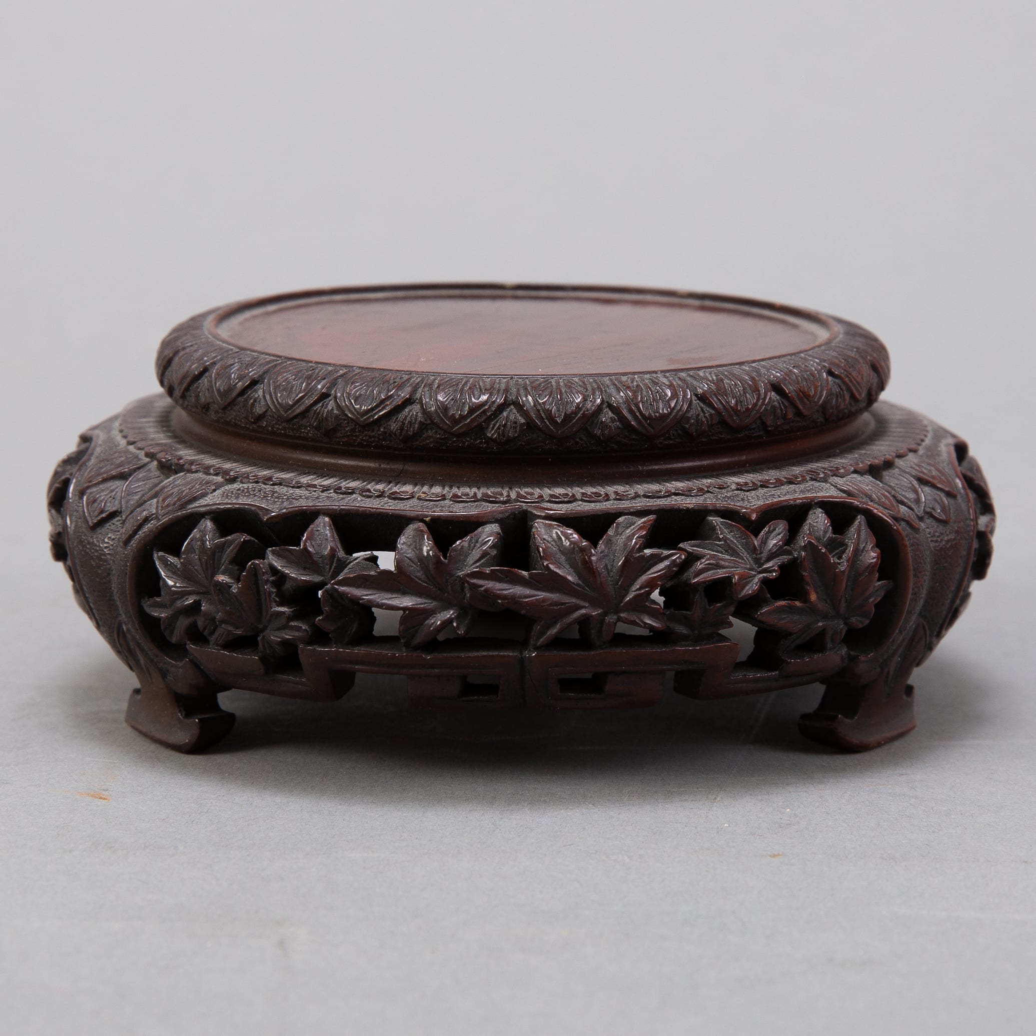Lot 286: Meiji Japanese Vase Stand of Finest Quality