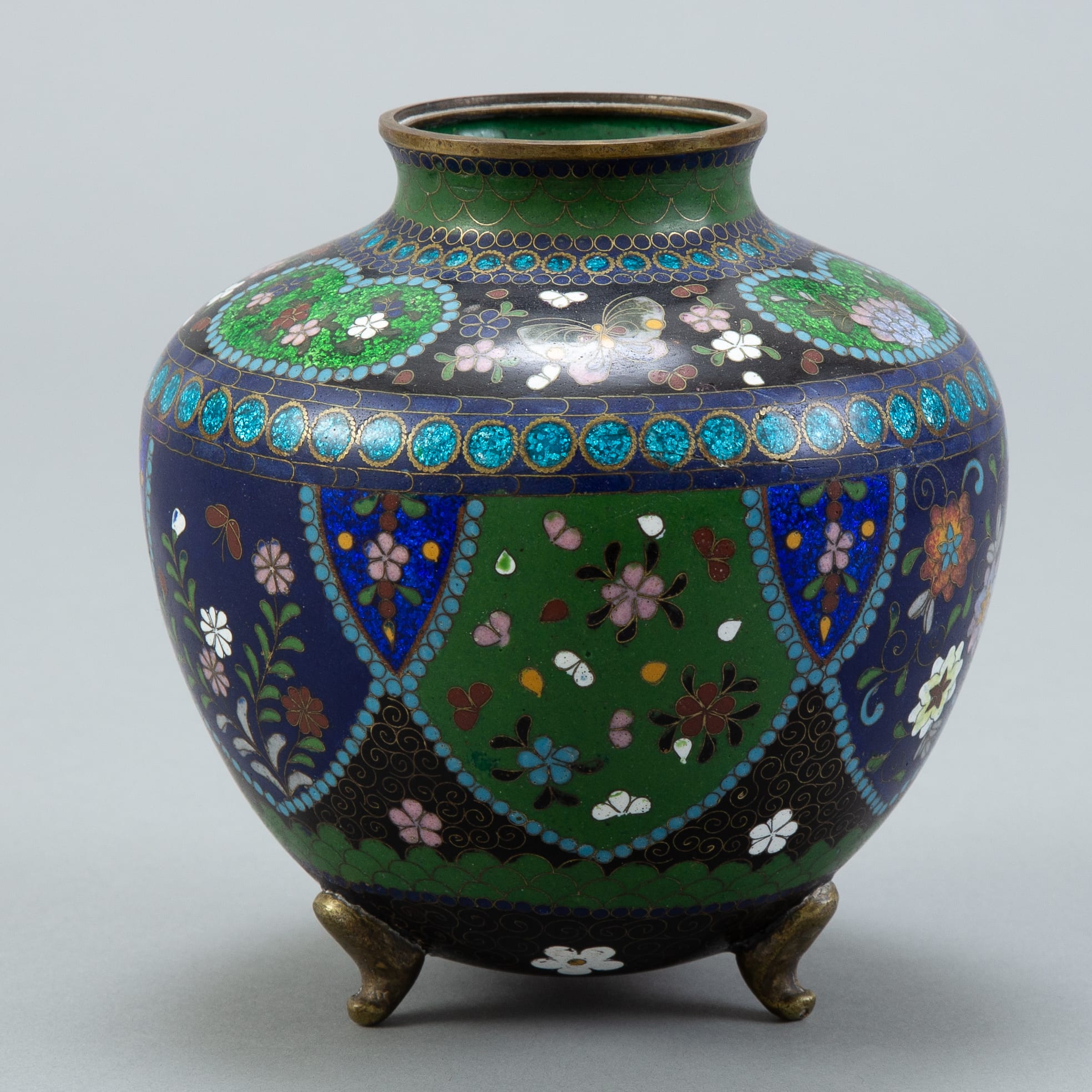 Lot 011: Japanese Meiji Cloisonne Vase - Flowers