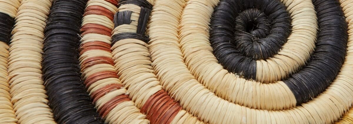 Lot 001: 3 Fawn Navasie Setalla and Rainy Naha Hopi Pottery Jars Fine Native American and Decorative Art - Jun 23 2018 Ceramic Lot 071: Group of 8 Native American Polychrome Woven Trays