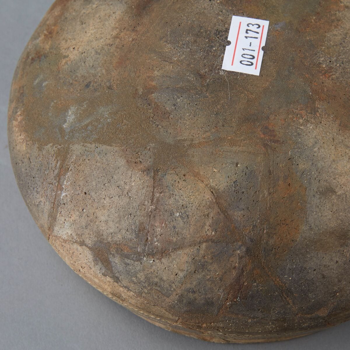 Lot 065: 12 Prehistoric Native American Objects
