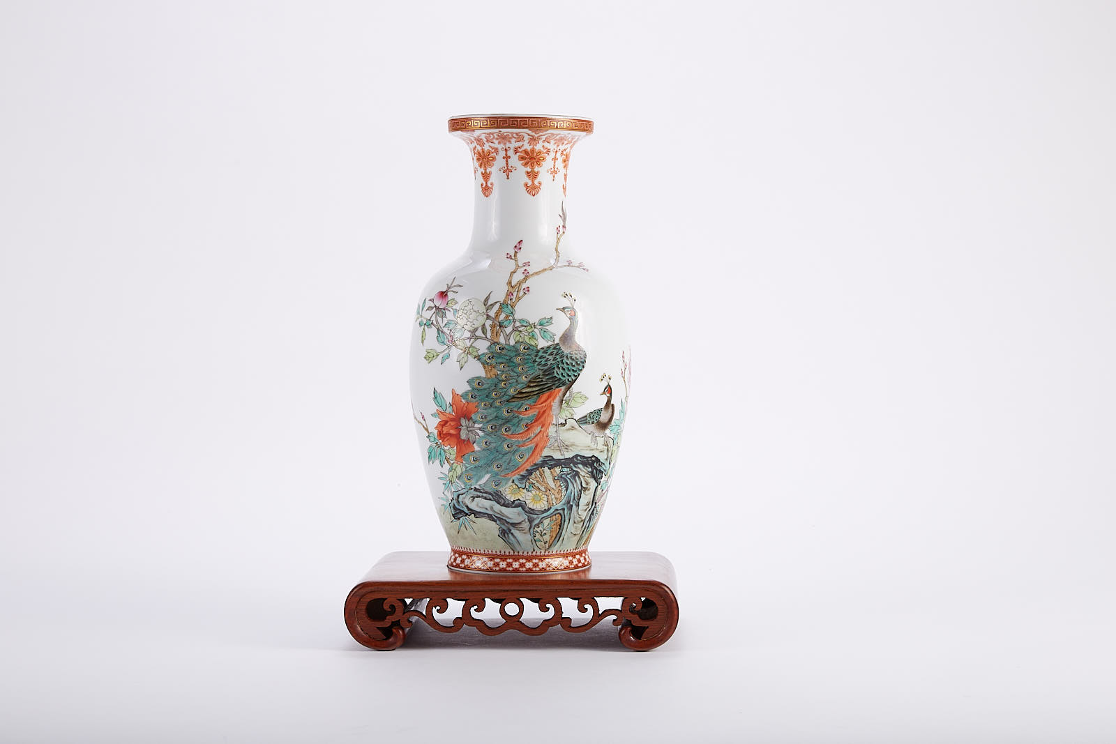 Lot 230: Chinese Porcelain Vase w/ Stand