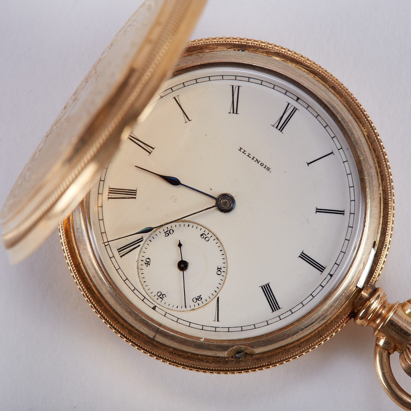 Lot 195: Illinois Pocket Watch w/ 18K Gold Hunter Case