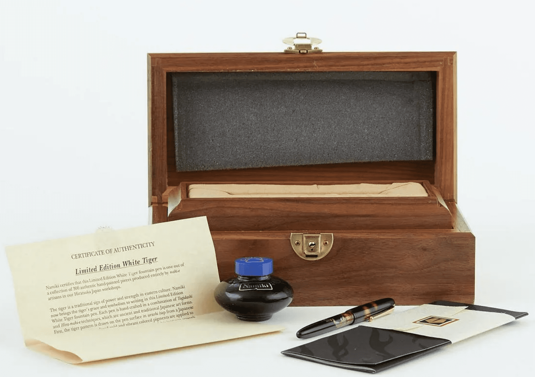 Limited-edition fountain pen in fitted wood presentation box