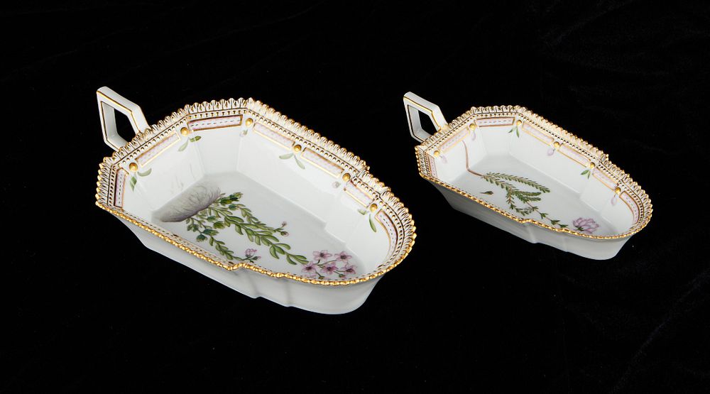 le_pho_banner 2 Pair of Royal Copenhagen Flora Danica Relish Dishes