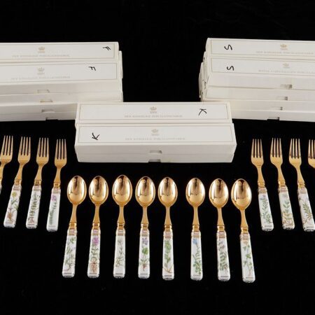 Set of 20 pcs Flora Danica and Georg Jensen Flatware