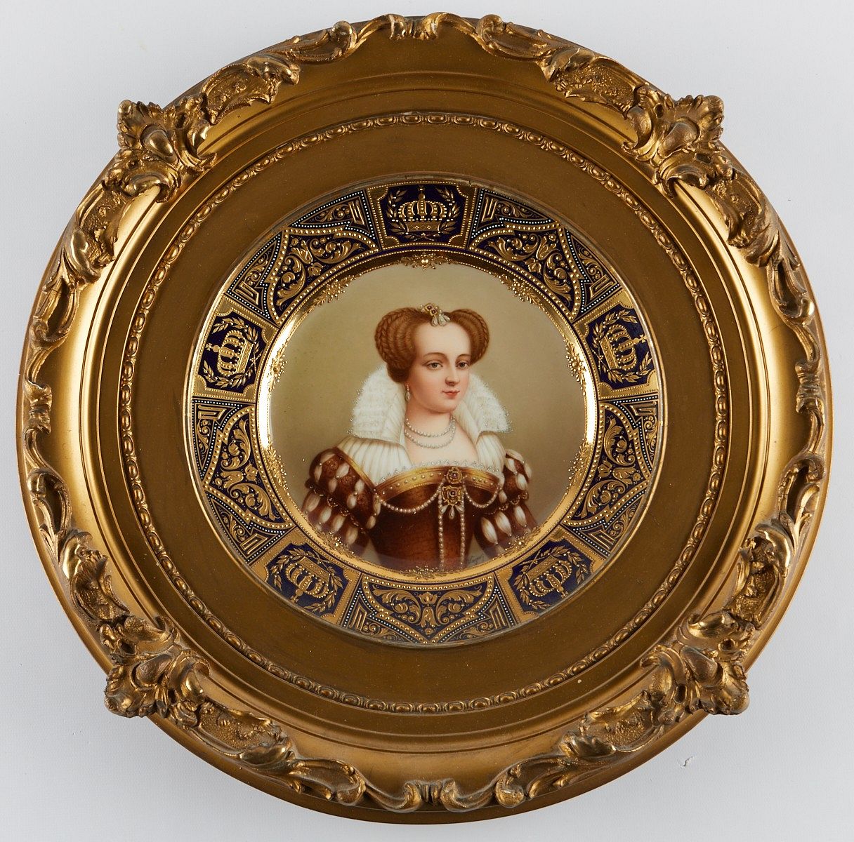 le_pho_banner 2 Royal Vienna Cabinet Plate by Wagner Margaret de Valois