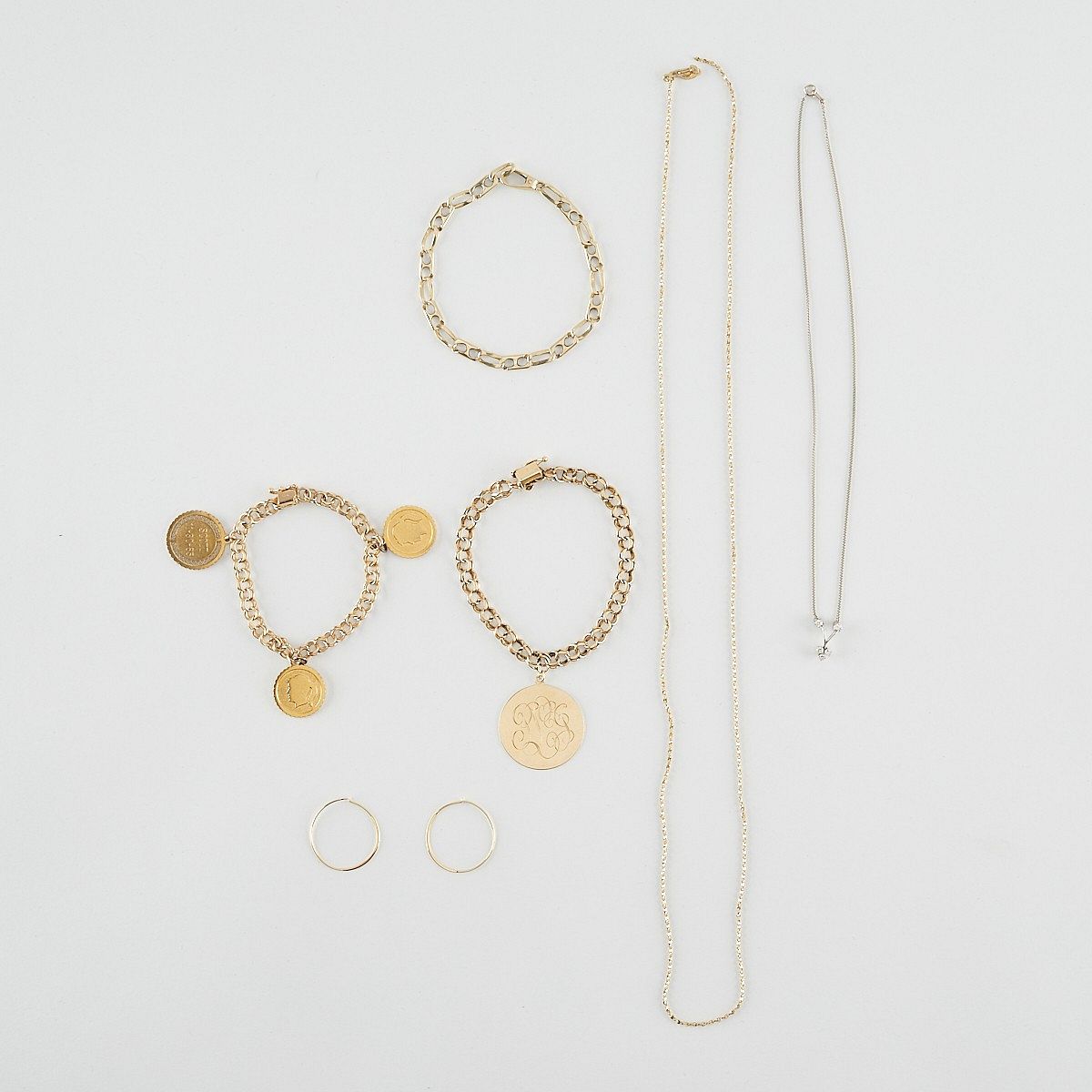 le_pho_banner 2 Group of 7 Pieces of 14k Gold Jewelry