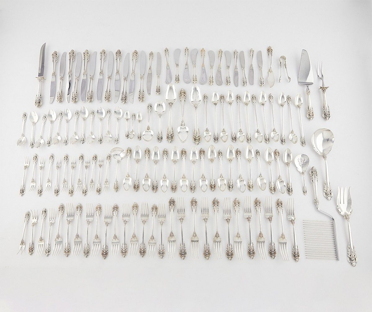 le_pho_banner 2 126 Pcs Wallace "Grand Baroque" Serving Flatware