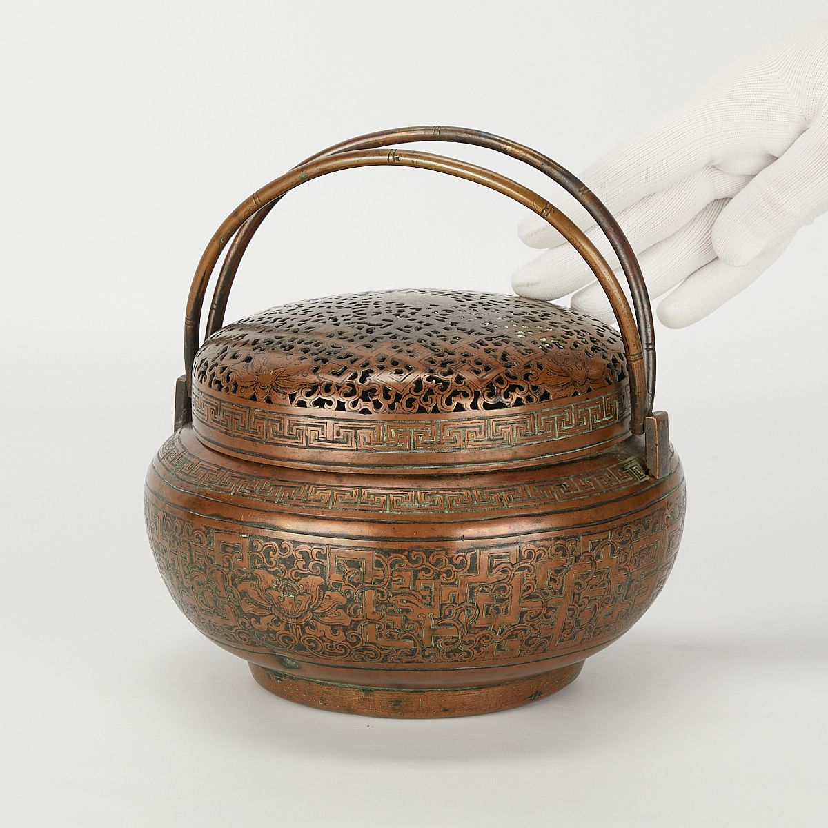 le_pho_banner 2 Fine 19th c. Chinese Qing Copper Handwarmer