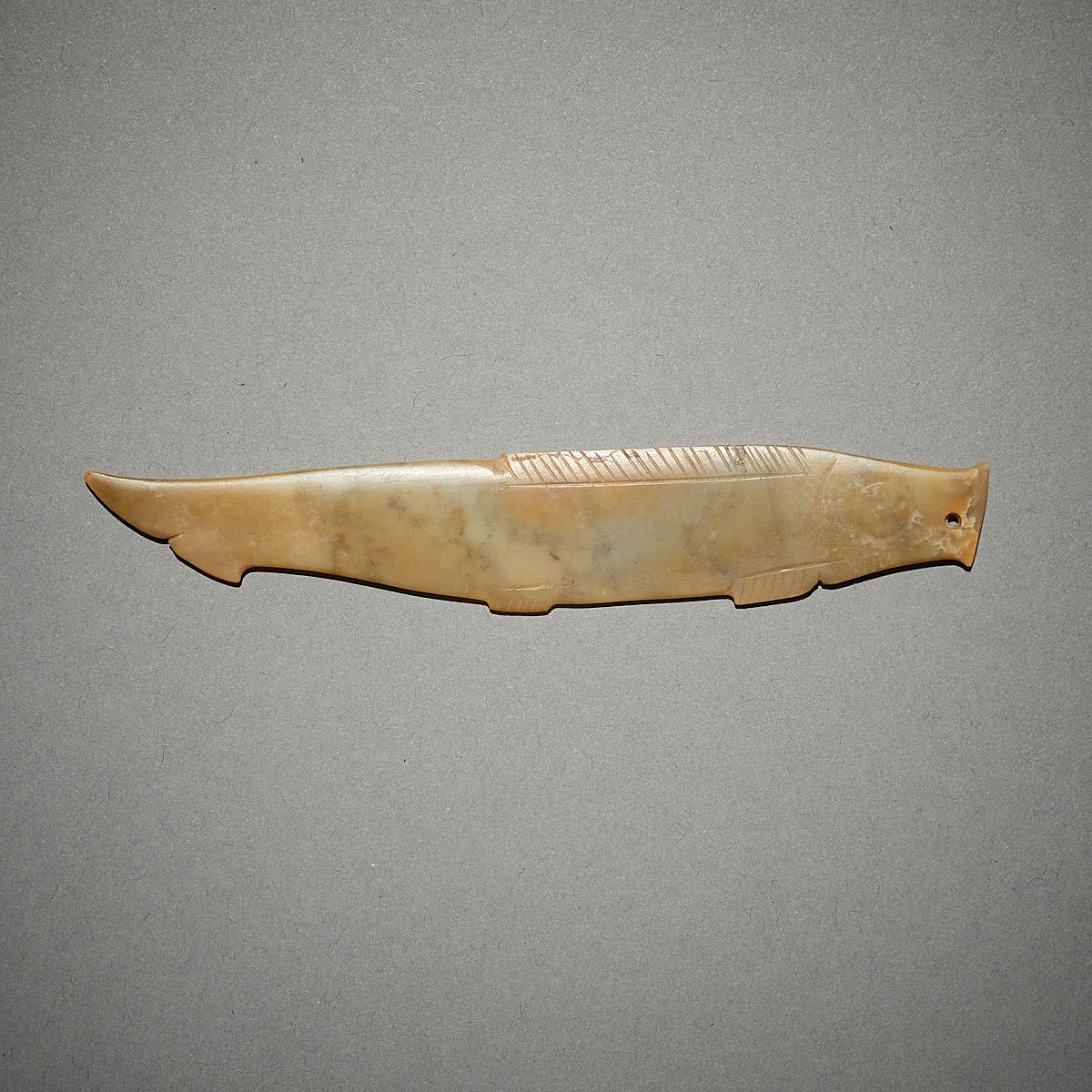 le_pho_banner 2 Likely Archaic Chinese Jade Fish Pendant