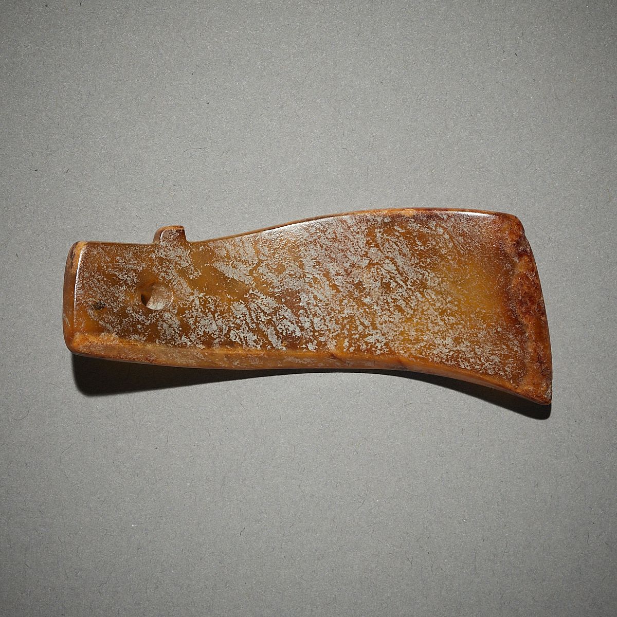 le_pho_banner 2 Chinese Archaic Jade Carved Pendant Blade