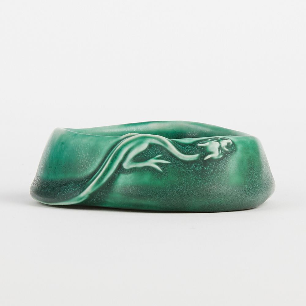 le_pho_banner 2 Kataro Shirayamadani for Rookwood Dragon Ring Tray 1904
