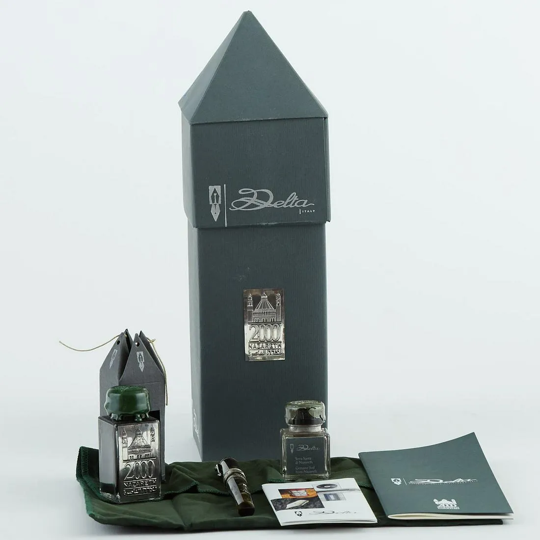 le_pho_banner 2 Delta Nazareth 2000 Limited Edition Fountain Pen