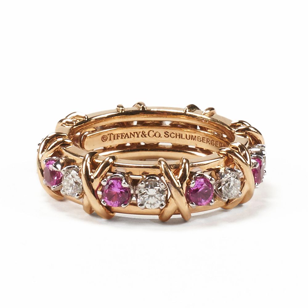 le_pho_banner 2 Tiffany 18K Diamond Pink Sapphire Ring