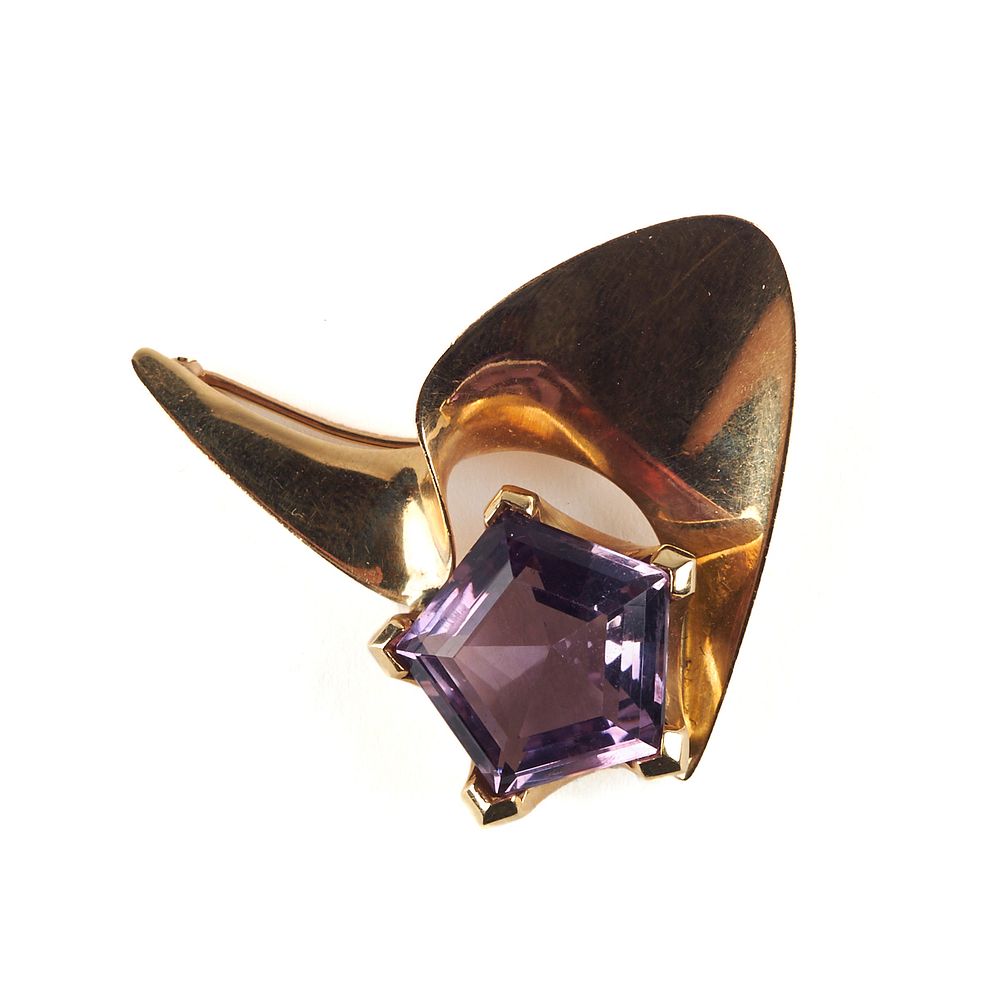 le_pho_banner 2 Ronald Hays Pearson 14K Gold Amethyst Brooch