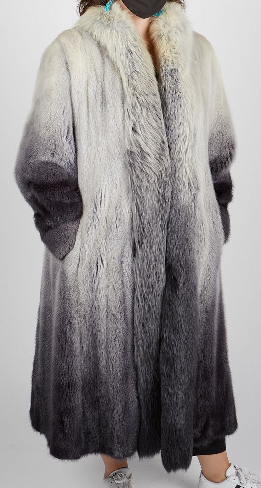 le_pho_banner 2 Fine Mink Fur Coat